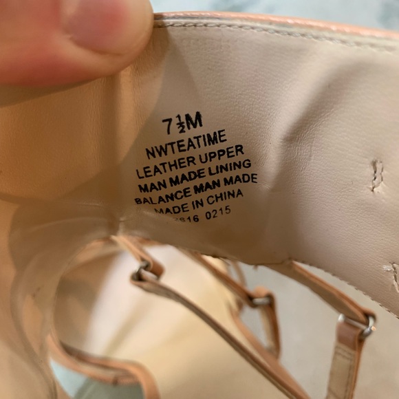 Nine West Zip Back Heels - Size 7.5 - Picture 5 of 6